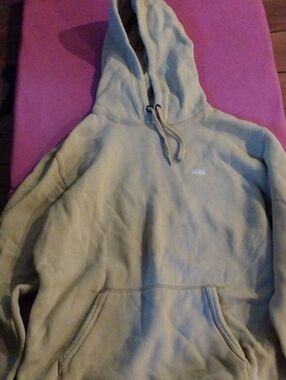 Vans Men's Pull Over Front Pocket Hoodie in Light Beige